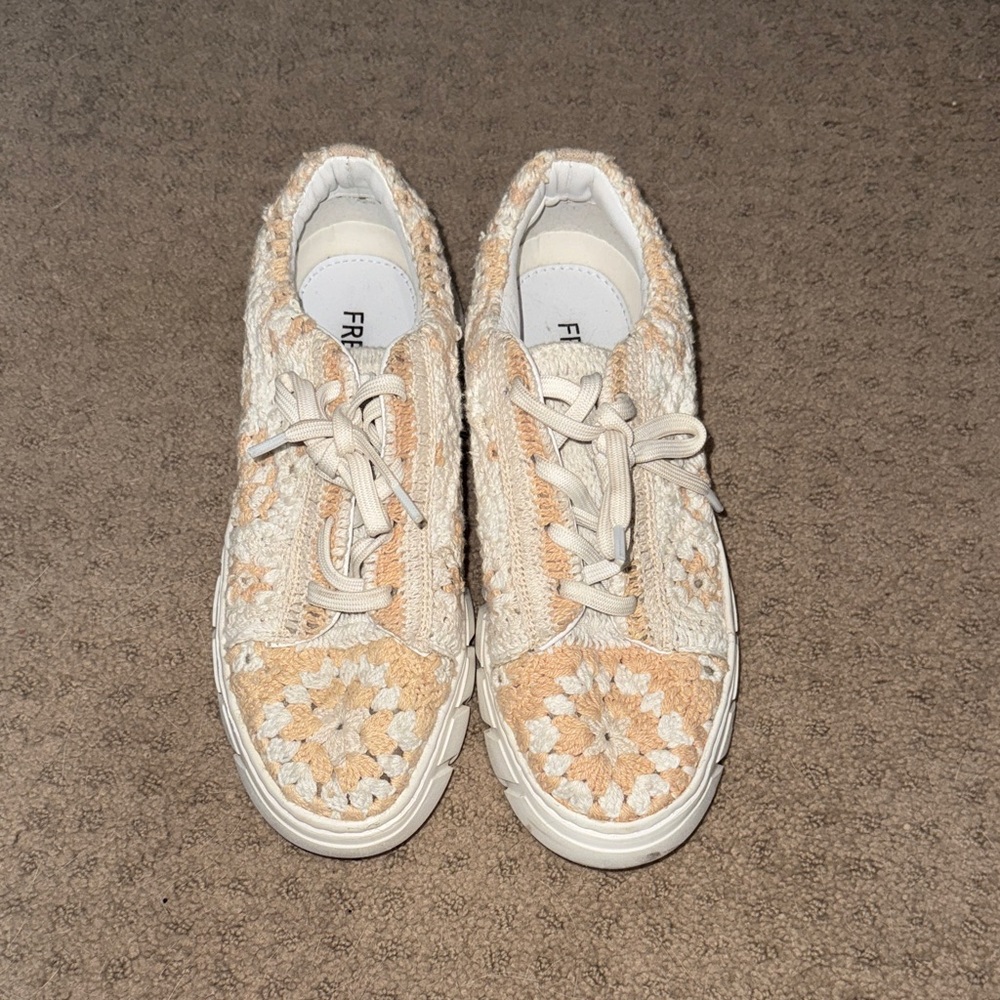 Free people women’s Crochet Sneakers - Cream and Tan